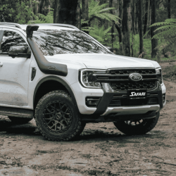 Safari Snorkel pour Ford...