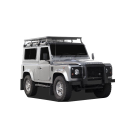 Land Rover Defender 90...