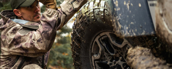Pression pneus A/T 4x4: route vs piste, le guide simple